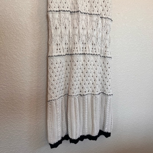 Olive & Oak Crochet Midi Dress with Black Trim Detailing - Picture 3 of 7